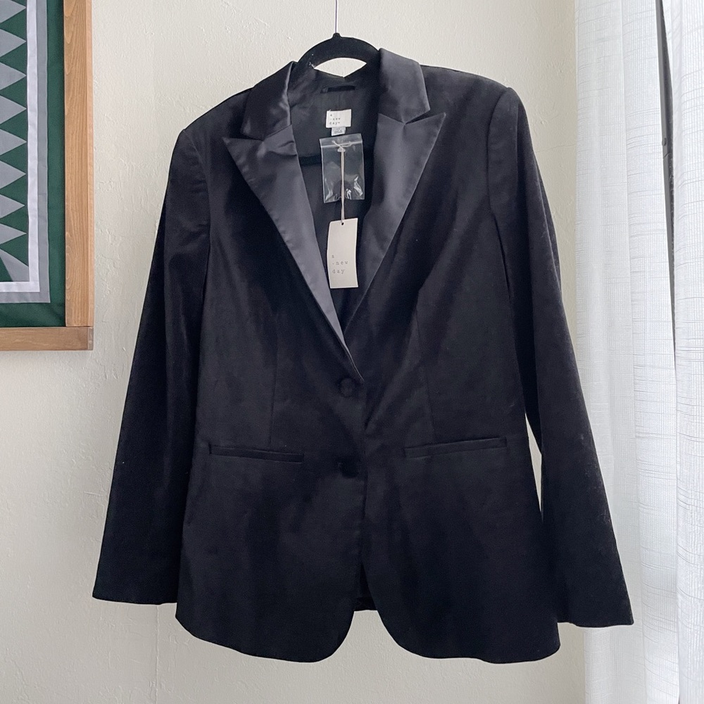 Target A New Day Black Velvet Tuxedo Jacket size 12